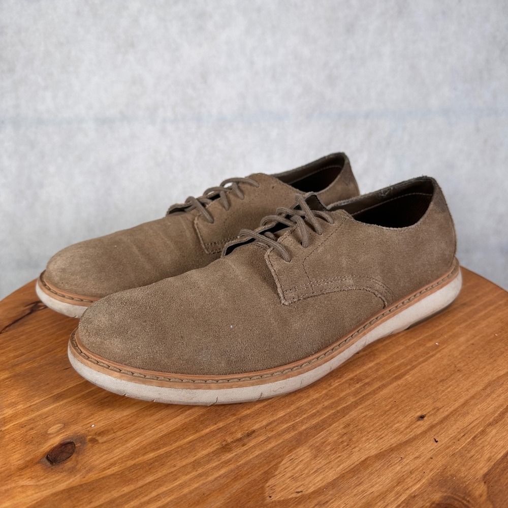 Clarks Suede Derby Shoes Mens 9 Tan Good Ultimate Comfort Lace Up 261496357080